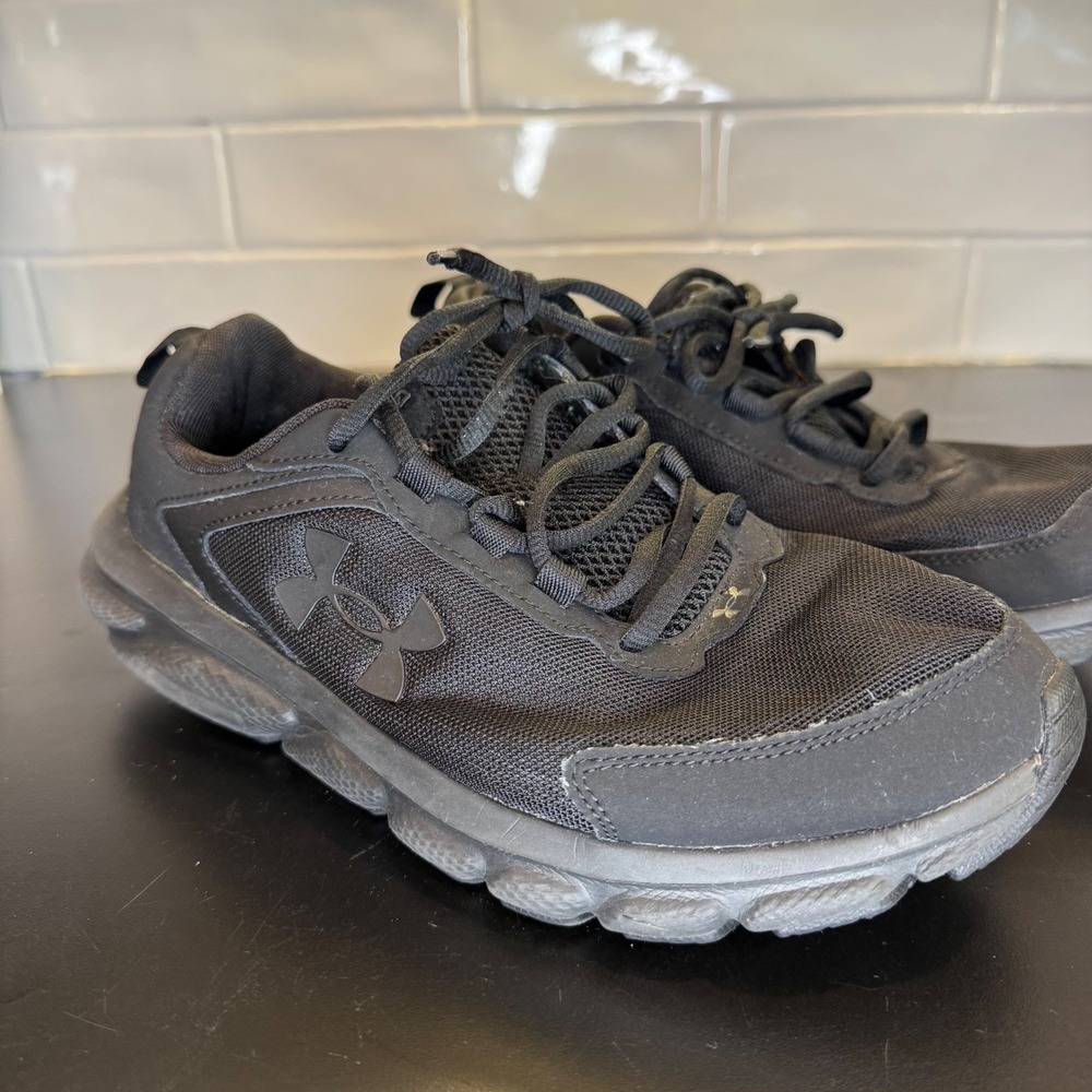 Under Armour Assert 10 Running Shoes Womens 10.5 Black Triple Black Sneakers